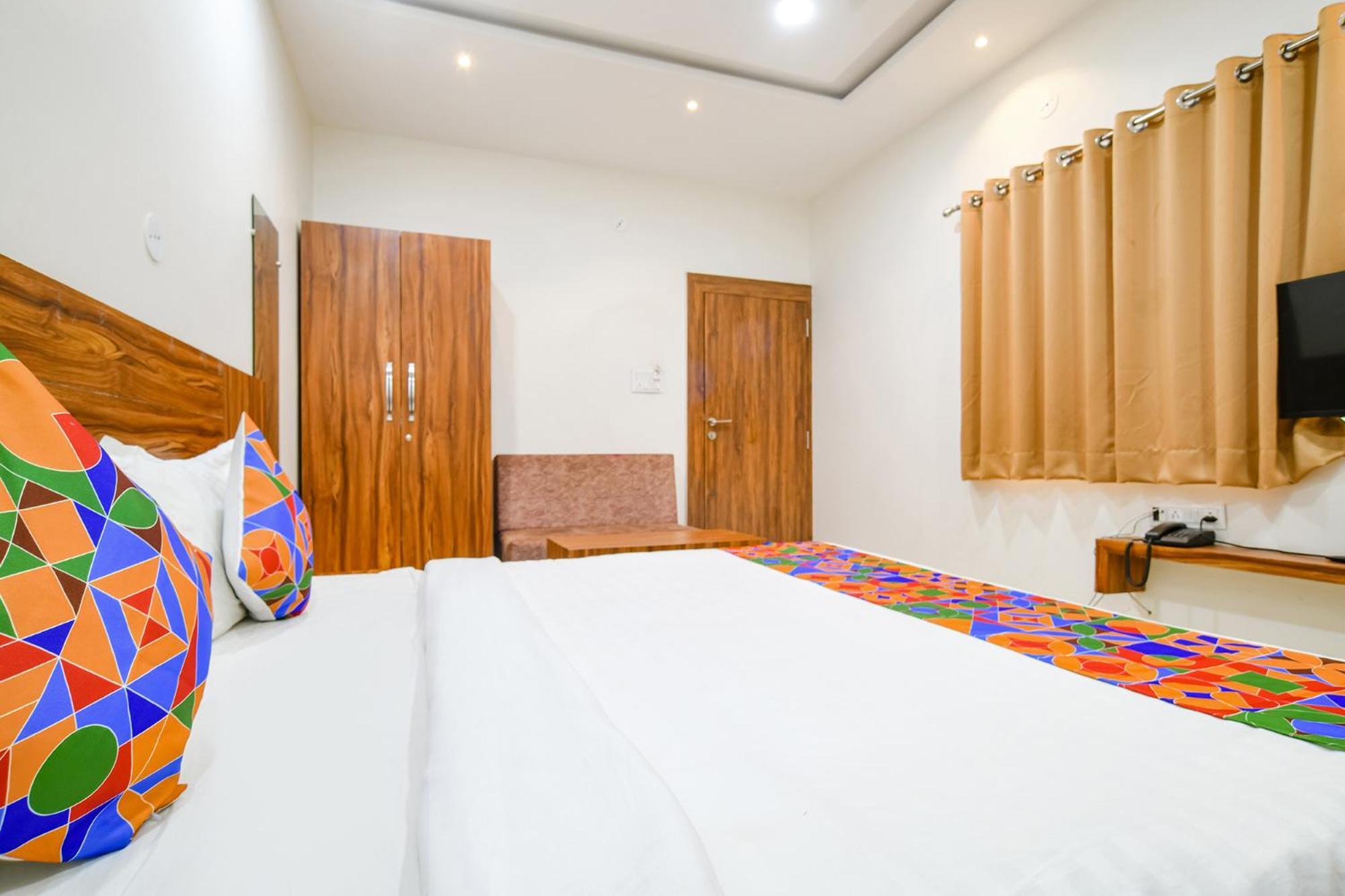 Hotel O Blue Sky Indore Exterior photo